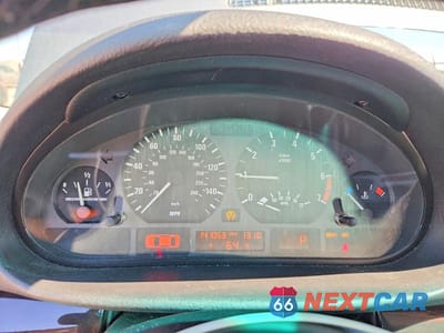Zdjęcie 9 z 12 samochodu: 2002 BMW 325 XI VIN:WBAEU33442PF71866 - miniatura