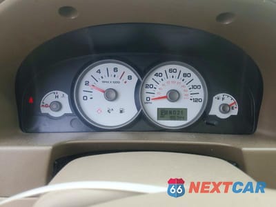 Zdjęcie 9 z 13 samochodu: 2005 FORD ESCAPE XLT VIN:1FMYU93125KC70435 - miniatura