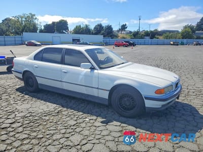 Czwarte zdjęcie samochodu z boku: 1999 BMW 740 IL VIN:WBAGH8335XDP03041 - miniatura