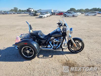 2016 HARLEY-DAVIDSON FLRT FREE WHEELER 1HD1MCM19GB855256 - główne zdjęcie licytacji z USA - miniatura