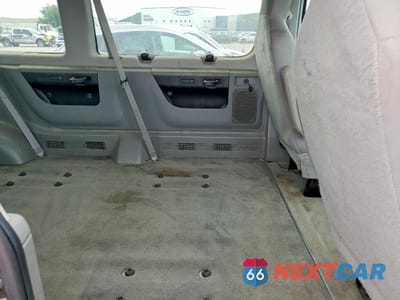 Zdjęcie 11 z 13 samochodu: 2014 FORD ECONOLINE E350 SUPER DUTY WAGON VIN:1FBNE3BL1EDA28569 - miniatura
