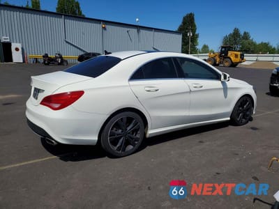Trzecie zdjęcie samochodu z tyłu: 2014 MERCEDES-BENZ CLA 250 VIN:WDDSJ4EB0EN026086 - miniatura