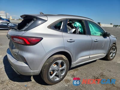 Trzecie zdjęcie samochodu z tyłu: 2024 FORD ESCAPE ST LINE VIN:1FMCU0MZ5RUB14474 - miniatura