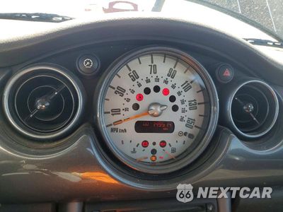 Zdjęcie 9 z 12 samochodu: 2005 MINI COOPER S VIN:WMWRE33455TD92777 - miniatura
