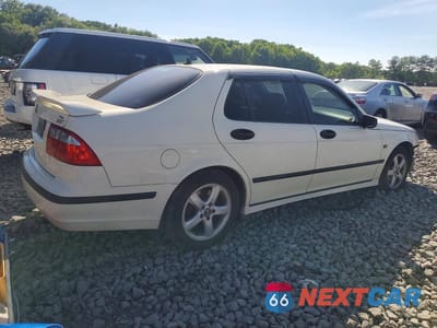 Trzecie zdjęcie samochodu z tyłu: 2004 SAAB 9-5 ARC VIN:YS3ED49A143013141 - miniatura