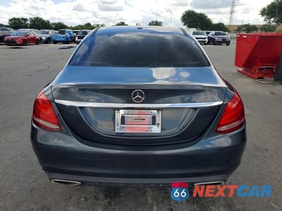 Zdjęcie 6 z 12 samochodu: 2015 MERCEDES-BENZ C 300 VIN:55SWF4JB5FU053477 - miniatura