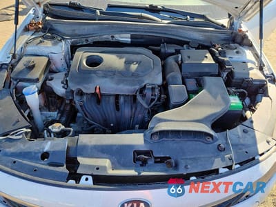 Zdjęcie 11 z 12 samochodu: 2019 KIA OPTIMA S VIN:5XXGT4L3XKG360378 - miniatura