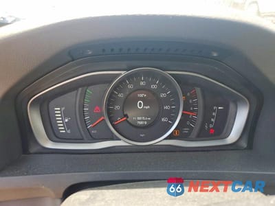 Zdjęcie 9 z 12 samochodu: 2015 VOLVO S60 VIN:YV140MFJ6F1353624 - miniatura