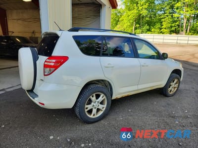 Trzecie zdjęcie samochodu z tyłu: 2012 TOYOTA RAV4 BASE VIN:2T3BF4DV7CW209014 - miniatura