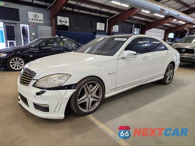 2011 MERCEDES-BENZ S 63 AMG WDDNG7EB6BA381828 - główne zdjęcie licytacji z USA - miniatura