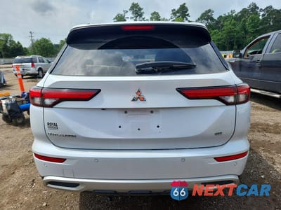Zdjęcie 6 z 12 samochodu: 2023 MITSUBISHI OUTLANDER SE VIN:JA4J3UA84PZ044302 - miniatura