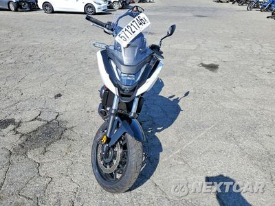 Drugie zdjęcie samochodu z przodu: 2025 HONDA NC750 XD VIN:JH2RH2310SK000269 - miniatura