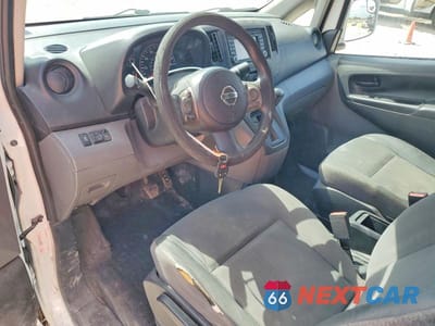 Zdjęcie 8 z 12 samochodu: 2014 NISSAN NV200 SV VIN:3N6CM0KN1EK697377 - miniatura