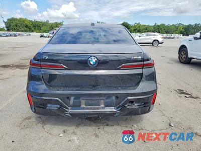 Zdjęcie 6 z 12 samochodu: 2024 BMW I7 M70 VIN:WBY83EH08RCR26734 - miniatura