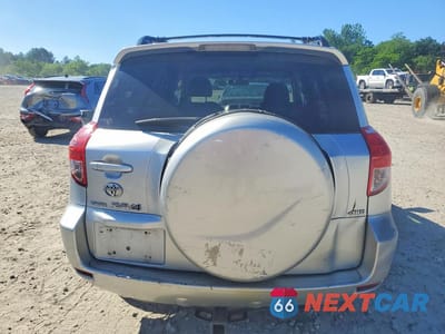 Zdjęcie 6 z 13 samochodu: 2006 TOYOTA RAV4 BASE VIN:JTMBD33VX66009400 - miniatura