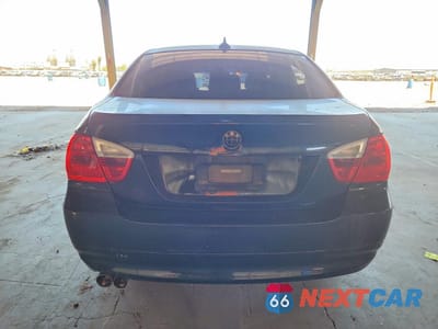 Zdjęcie 6 z 12 samochodu: 2006 BMW 330 I VIN:WBAVB33546KS36959 - miniatura