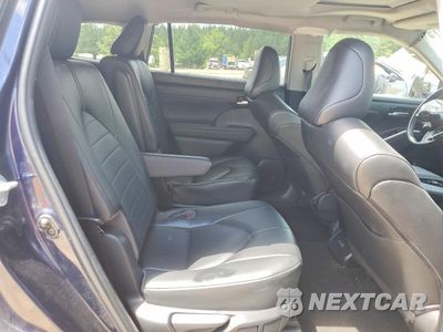 Zdjęcie 11 z 14 samochodu: 2023 TOYOTA HIGHLANDER XLE VIN:5TDKDRAH8PS014788 - miniatura