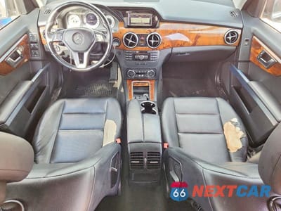 Zdjęcie 8 z 12 samochodu: 2013 MERCEDES-BENZ GLK 350 VIN:WDCGG5HB8DF986209 - miniatura