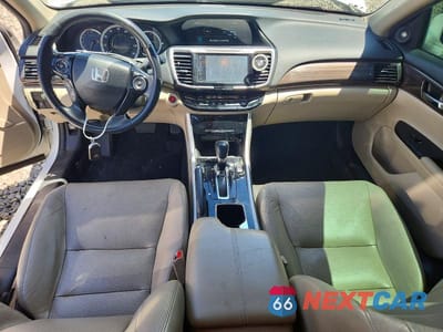 Zdjęcie 8 z 12 samochodu: 2017 HONDA ACCORD EXL VIN:1HGCR2F8XHA002874 - miniatura