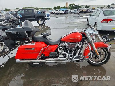 2017 HARLEY-DAVIDSON FLHR ROAD KING 1HD1FBC12HB626165 - główne zdjęcie licytacji z USA - miniatura