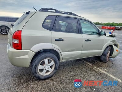 Trzecie zdjęcie samochodu z tyłu: 2006 HYUNDAI TUCSON GL VIN:KM8JM12B26U435905 - miniatura