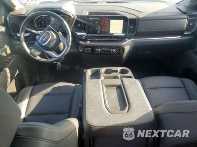 Zdjęcie 8 z 12 samochodu: 2026 GMC SIERRA C1500 SLT VIN:1GTPHDED6TZ239899 - miniatura