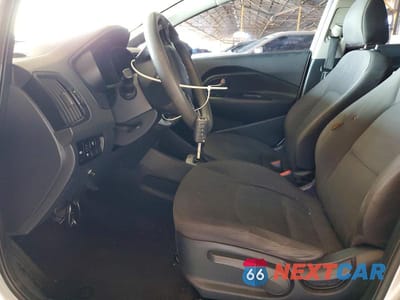 Zdjęcie 7 z 12 samochodu: 2015 KIA RIO LX VIN:KNADM4A37F6515733 - miniatura