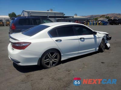 Trzecie zdjęcie samochodu z tyłu: 2017 HONDA ACCORD SPORT SPECIAL EDITION VIN:1HGCR2F16HA126983 - miniatura