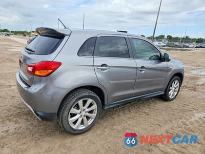 Trzecie zdjęcie samochodu z tyłu: 2015 MITSUBISHI OUTLANDER SPORT SE VIN:4A4AR4AU5FE013320 - miniatura