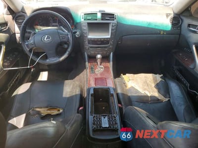 Zdjęcie 8 z 12 samochodu: 2008 LEXUS IS 250 VIN:JTHCK262985018781 - miniatura