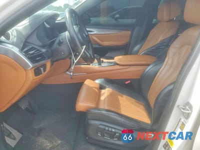 Zdjęcie 7 z 12 samochodu: 2016 BMW X6 XDRIVE50I VIN:5UXKU6C53G0S82442 - miniatura