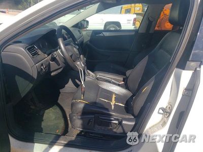 Zdjęcie 7 z 12 samochodu: 2013 VOLKSWAGEN JETTA SE VIN:3VWDP7AJ1DM356261 - miniatura