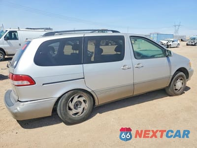 Trzecie zdjęcie samochodu z tyłu: 2003 TOYOTA SIENNA XLE VIN:4T3ZF13C83U530153 - miniatura