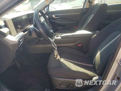 Zdjęcie 7 z 12 samochodu: 2025 HYUNDAI SONATA HYBRID SEL VIN:KMHL34JJ5SA134725 - miniatura