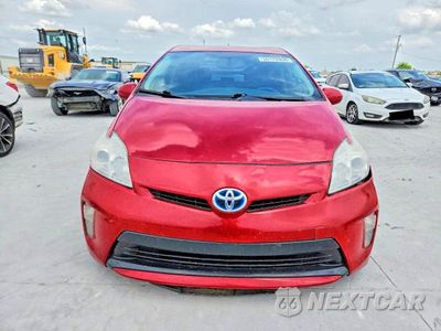 Piąte zdjęcie samochodu w środku: 2013 TOYOTA PRIUS FOUR VIN:JTDKN3DU1D5674028 - miniatura