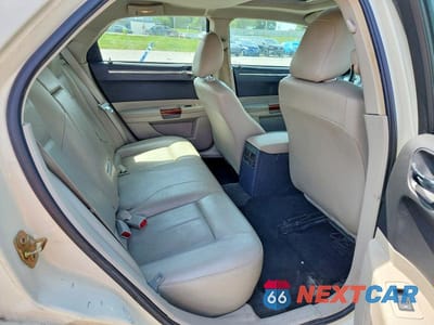 Zdjęcie 10 z 12 samochodu: 2006 CHRYSLER 300 TOURING VIN:2C3KA53G66H196658 - miniatura