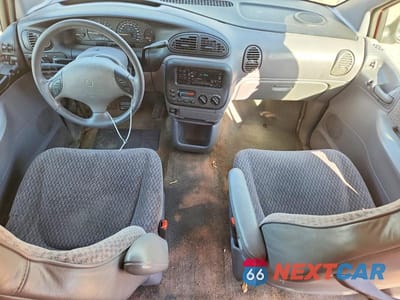 Zdjęcie 8 z 13 samochodu: 1998 DODGE GRAND CARAVAN SE VIN:1B4GP44G8WB568497 - miniatura