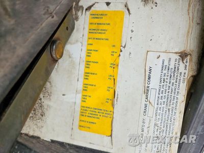 Zdjęcie 9 z 10 samochodu: 2006 CRANE CARRIER LOW ENTRY REFUSE TRUCK VIN:1CYCCK4866T047636 - miniatura