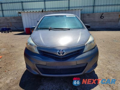 Piąte zdjęcie samochodu w środku: 2012 TOYOTA YARIS 3-DOOR L VIN:JTDJTUD30CD532255 - miniatura