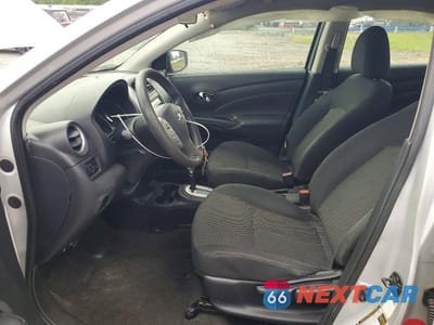 Zdjęcie 7 z 12 samochodu: 2019 NISSAN VERSA SV VIN:3N1CN7AP1KL823970 - miniatura