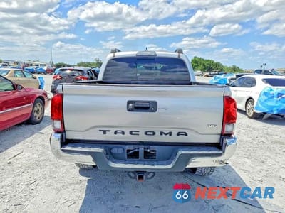 Zdjęcie 6 z 12 samochodu: 2018 TOYOTA TACOMA TRD OFF-ROAD VIN:5TFCZ5AN0JX162052 - miniatura