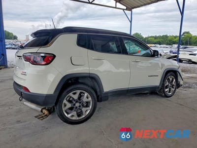 Trzecie zdjęcie samochodu z tyłu: 2020 JEEP COMPASS LIMITED VIN:3C4NJCCB0LT125721 - miniatura