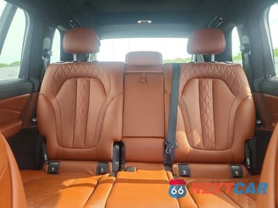 Zdjęcie 10 z 13 samochodu: 2023 BMW X7 XDRIVE40I VIN:5UX23EM0XP9P90399 - miniatura