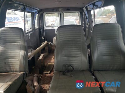 Zdjęcie 10 z 13 samochodu: 2007 FORD ECONOLINE E250 VAN VIN:1FTNS24WX7DB24726 - miniatura