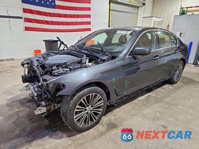 2018 BMW 530 XI WBAJA7C52JWA72057 - główne zdjęcie licytacji z USA - miniatura