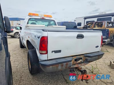 Drugie zdjęcie samochodu z przodu: 2001 FORD F350 SRW SUPER DUTY VIN:1FTSF31S81EA49363 - miniatura