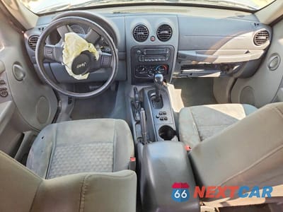 Zdjęcie 8 z 14 samochodu: 2007 JEEP LIBERTY SPORT VIN:1J8GL48K57W547493 - miniatura