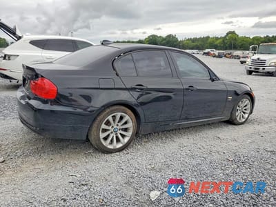 Trzecie zdjęcie samochodu z tyłu: 2011 BMW 328 XI VIN:WBAPK7C5XBA820895 - miniatura
