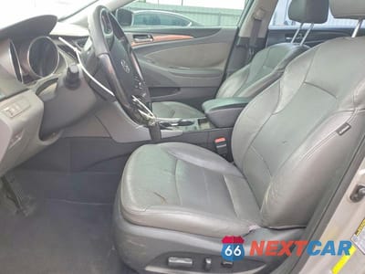Zdjęcie 7 z 12 samochodu: 2012 HYUNDAI SONATA HYBRID VIN:KMHEC4A40CA035427 - miniatura