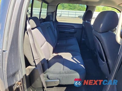Zdjęcie 10 z 12 samochodu: 2010 GMC SIERRA K1500 SLE VIN:3GTRKVE39AG137324 - miniatura